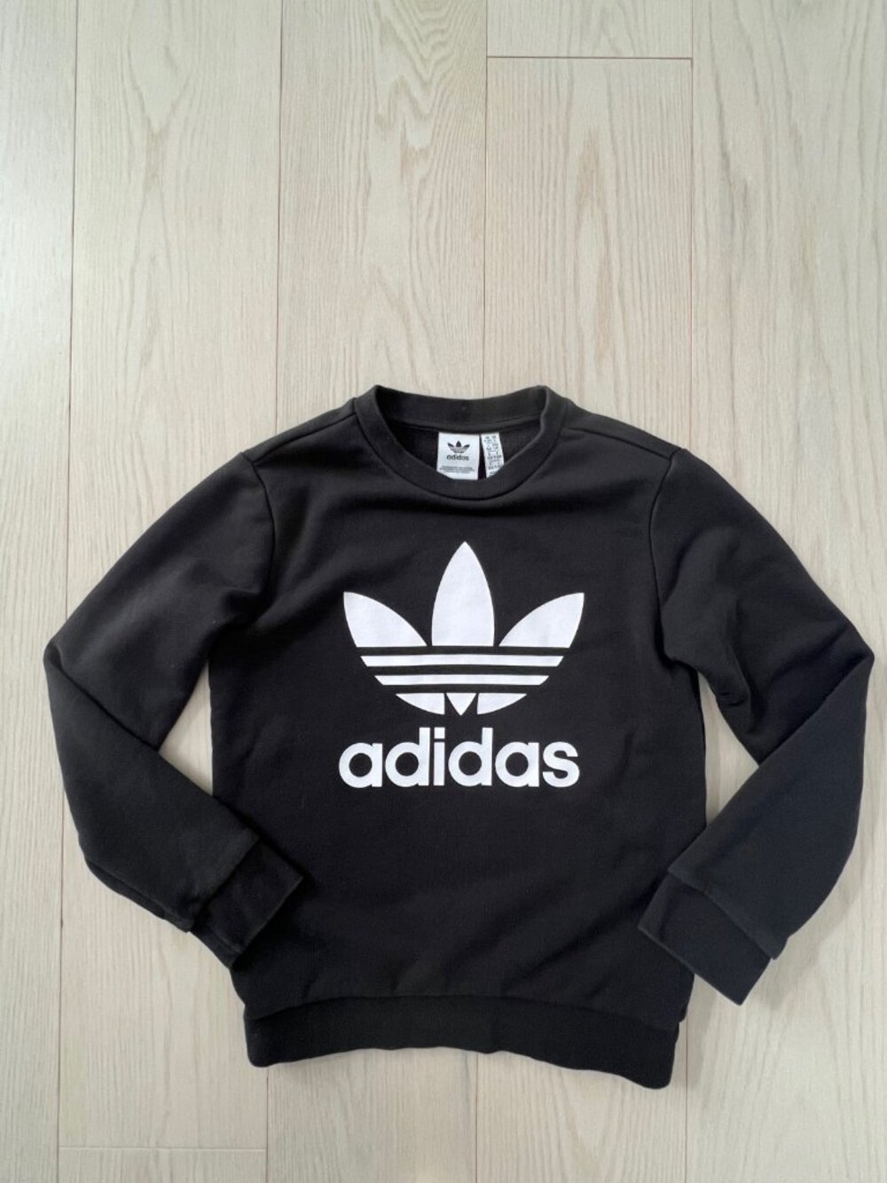 Adidas Logo Boy's Kids Black Sweatshirt Size 9/10 ( S )